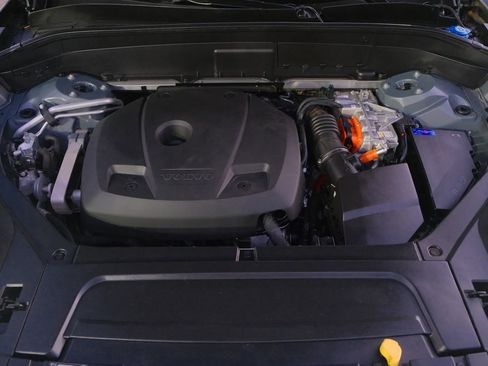 Used 2020 Volvo XC90 T8 Inscription w/ Protection Package Premier image 8