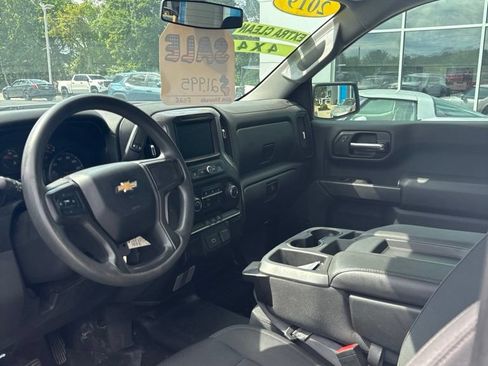 Certified 2019 Chevrolet Silverado 1500 W/T w/ WT Convenience Package AWD/4WD image 12