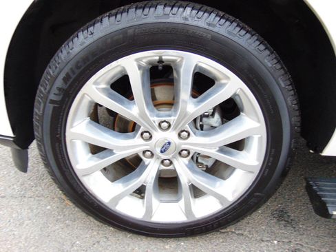 Used 2018 Ford Expedition Limited w/ Equipment Group 302A image 64