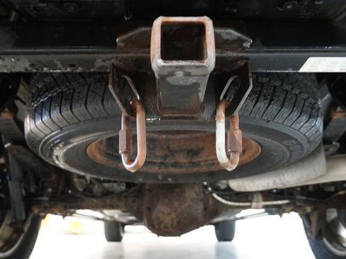 Used 2020 Ford F150 XLT w/ Equipment Group 302A Luxury AWD/4WD image 11