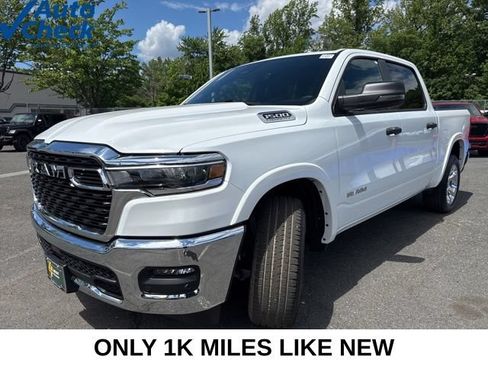 Used 2026 RAM 1500 Big Horn AWD/4WD image 3