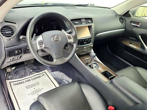 Used 2014 Lexus IS 250C w/ Luxury Package image 16