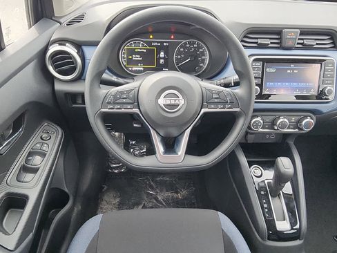 New 2025 Nissan Versa SV image 8