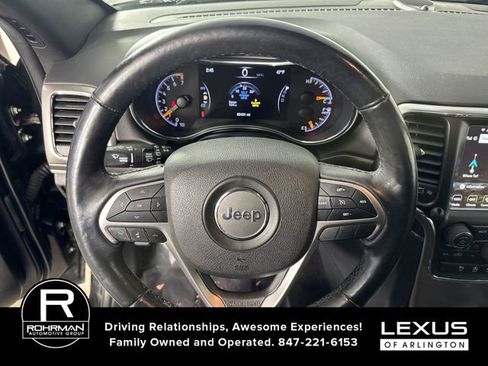 Used 2018 Jeep Grand Cherokee Limited w/ Luxury Group II image 11