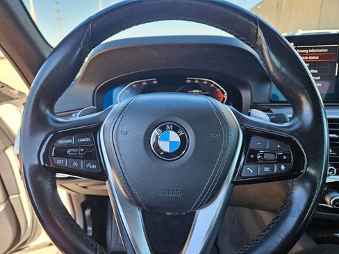 Used 2021 BMW 540i w/ Convenience Package image 11