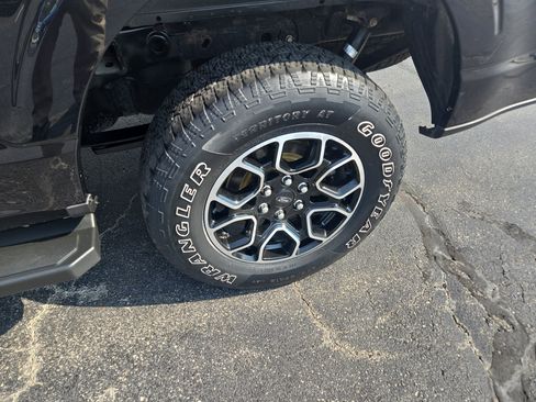 Certified 2021 Ford F150 Lariat w/ Equipment Group 502A High image 15