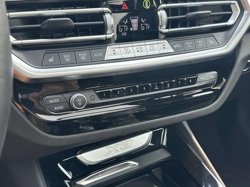 Used 2024 BMW X3 xDrive30i w/ Premium Package AWD/4WD image 36