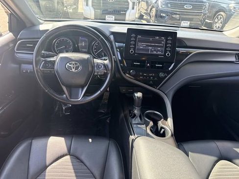 Used 2023 Toyota Camry SE FWD image 16