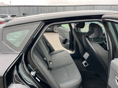 Used 2025 Kia K4 LXS image 26