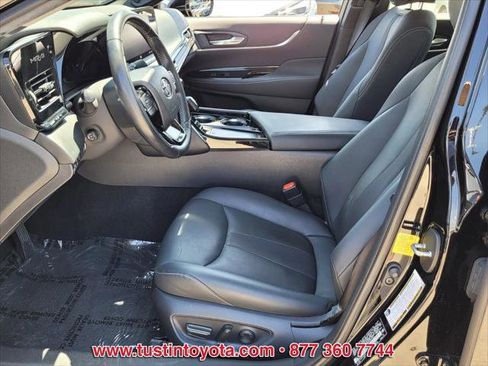 Certified 2022 Toyota Mirai w/ Advanced Technology Package RWD image 3