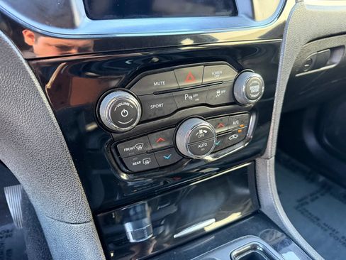 Used 2021 Chrysler 300 S RWD image 20