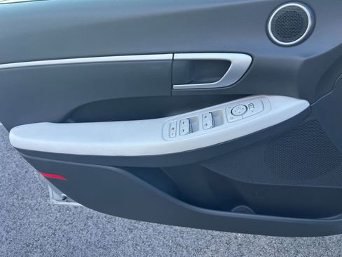 Used 2025 Hyundai Sonata SEL image 18
