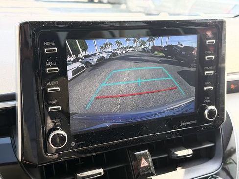 Certified 2021 Toyota Corolla LE FWD image 24