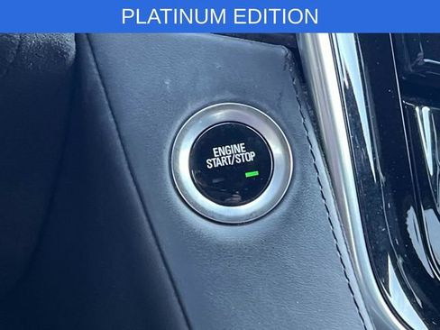 Used 2020 Cadillac Escalade Platinum AWD/4WD image 26