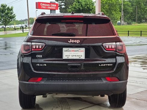 Used 2025 Jeep Compass Limited AWD/4WD image 4