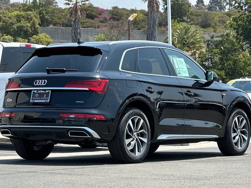 Used 2022 Audi Q5 2.0T Premium w/ Convenience Package AWD/4WD image 3