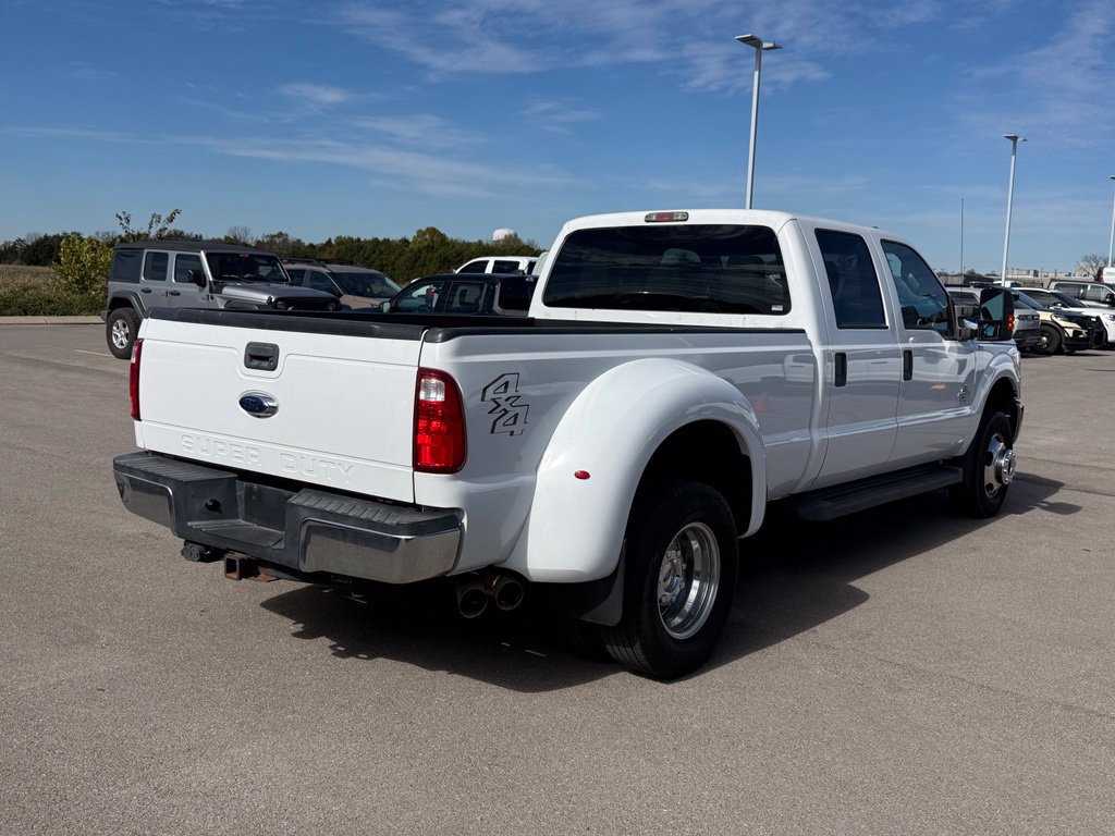 Used 2016 Ford F350 XLT w/ XLT Interior Package AWD/4WD image 17