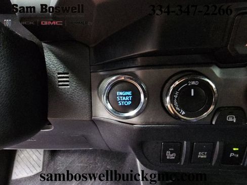 Used 2021 Toyota Tacoma TRD Off-Road w/ Technology Package AWD/4WD image 20