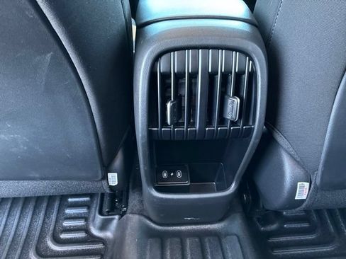 Used 2025 Hyundai Kona SEL AWD/4WD image 22