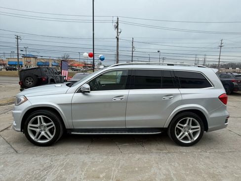 Used 2014 Mercedes-Benz GL 550 4MATIC image 7