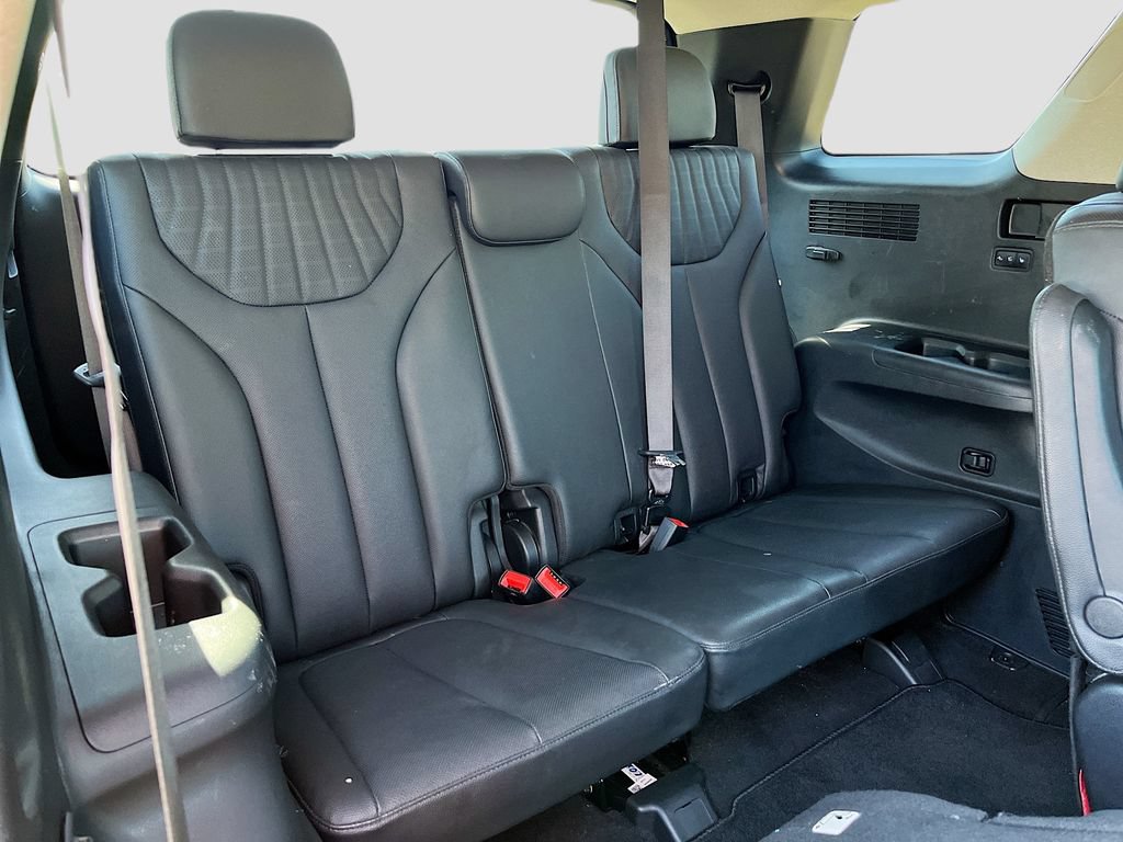 Used 2024 Hyundai Palisade Limited AWD/4WD image 29
