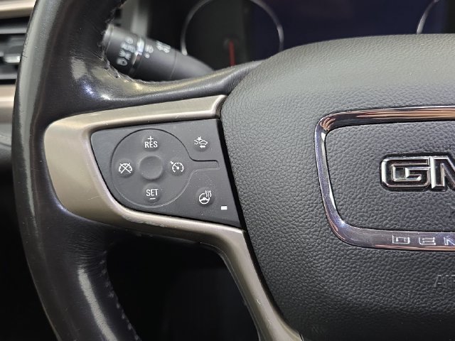 Used 2019 GMC Acadia Denali AWD/4WD image 16