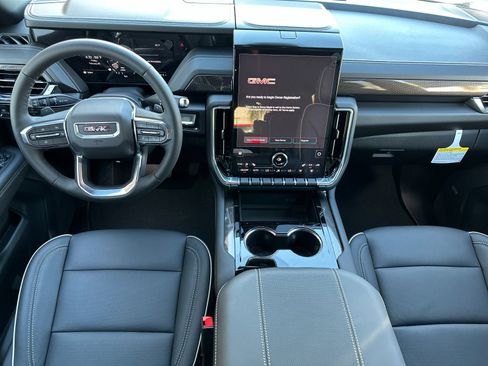 New 2026 GMC Yukon XL Elevation image 13