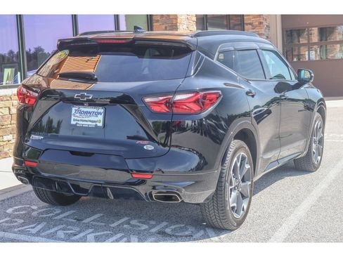 Used 2022 Chevrolet Blazer RS w/ Enhanced Convenience Package AWD/4WD image 3