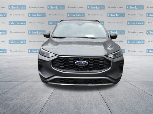 Used 2024 Ford Escape ST-Line image 2