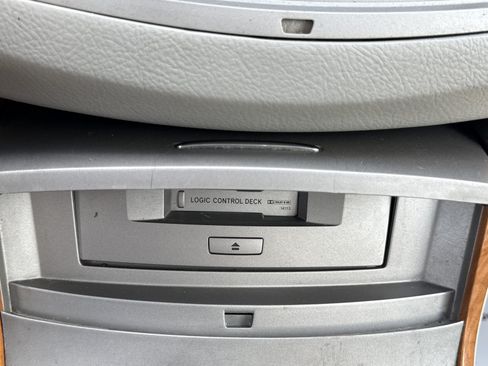 Used 2006 Toyota Avalon XLS FWD image 25