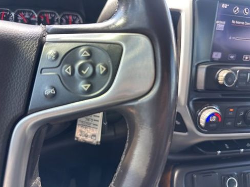 Used 2015 GMC Sierra 1500 SLE w/ SLE Value Package image 40