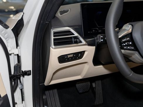 New 2026 BMW 330i xDrive Sedan w/ Convenience Package image 14