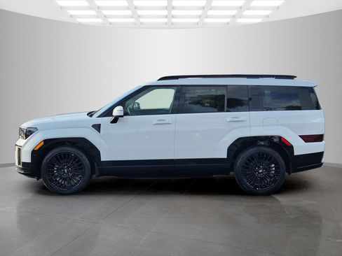 Used 2025 Hyundai Santa Fe Calligraphy image 11