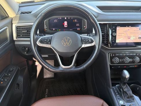 Used 2021 Volkswagen Atlas SEL AWD/4WD image 15
