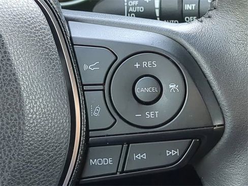 Used 2021 Toyota RAV4 XSE image 32