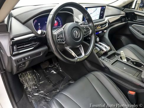 Used 2025 Acura MDX SH-AWD image 10