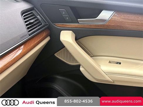 Used 2022 Audi Q5 2.0T Premium Plus w/ Premium Plus Package image 28