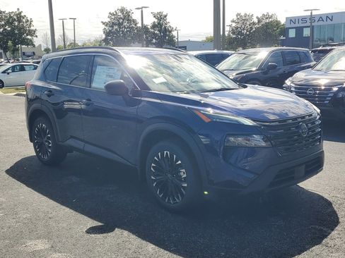 New 2026 Nissan Rogue Dark Armor image 3