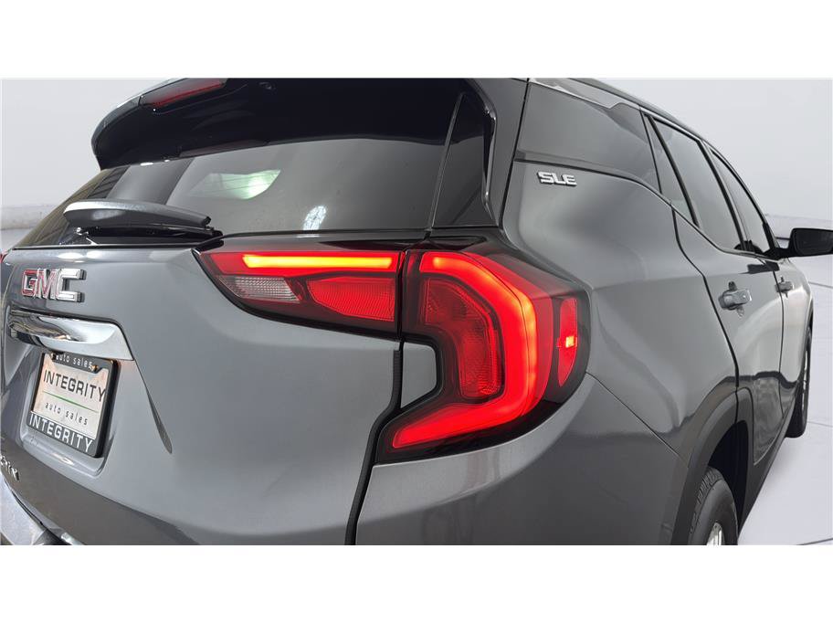 Used 2020 GMC Terrain SLE FWD image 38