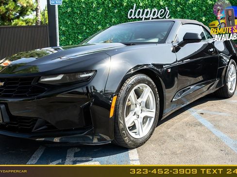 Used 2020 Chevrolet Camaro LT RWD image 2