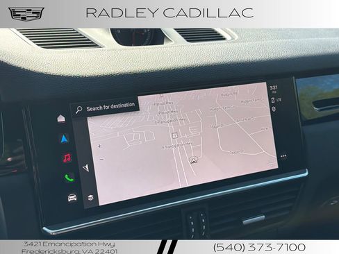 Used 2023 Porsche Cayenne AWD/4WD image 7