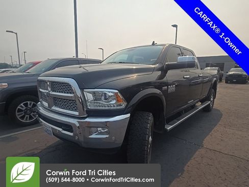 Used 2018 RAM 2500 Laramie w/ Off Road Package AWD/4WD image 6