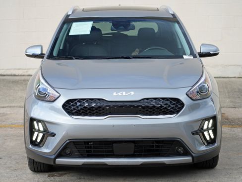 Used 2022 Kia Niro EX Premium FWD image 44