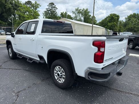 Used 2024 Chevrolet Silverado 2500 LT w/ Convenience Package AWD/4WD image 5