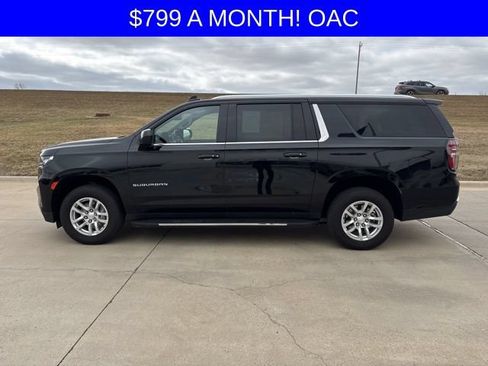 Used 2024 Chevrolet Suburban LT AWD/4WD image 6