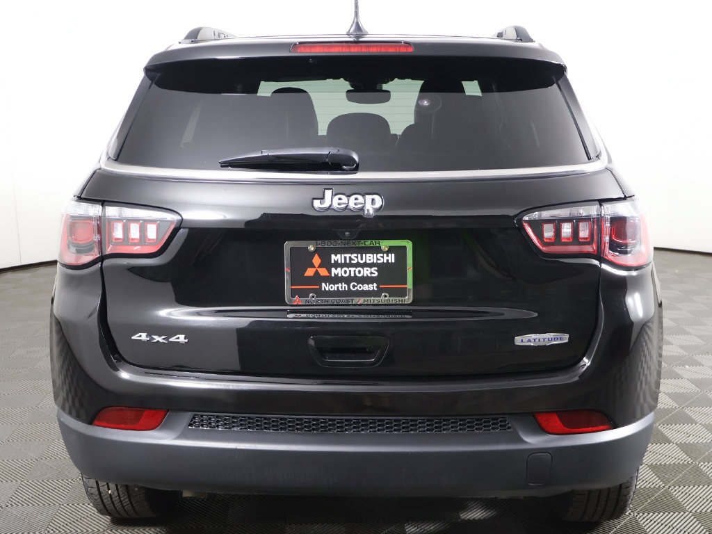Used 2026 Jeep Compass Latitude AWD/4WD image 10