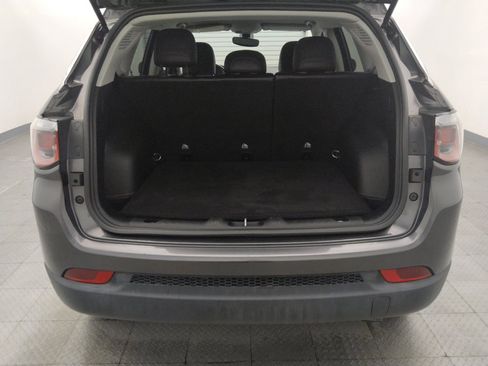 Used 2019 Jeep Compass Limited AWD/4WD image 29
