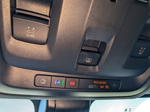 Used 2022 GMC Yukon XL AT4 w/ Max Trailering Package image 32