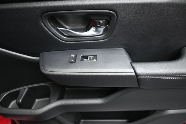 Used 2023 Honda Pilot Elite image 11