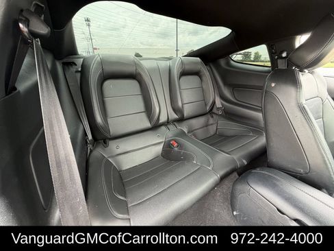 Used 2022 Ford Mustang Coupe RWD image 28